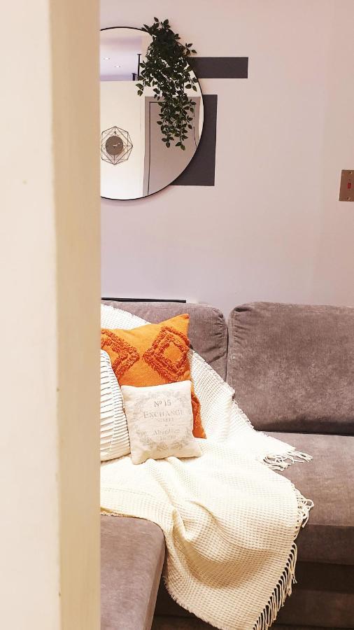 Vibrant City Centre Living Aberdeen Ngoại thất bức ảnh